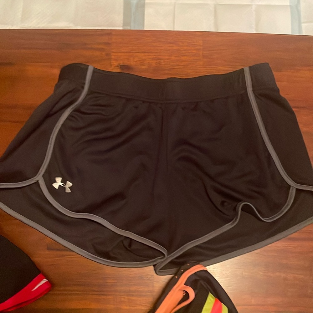 Running shorts